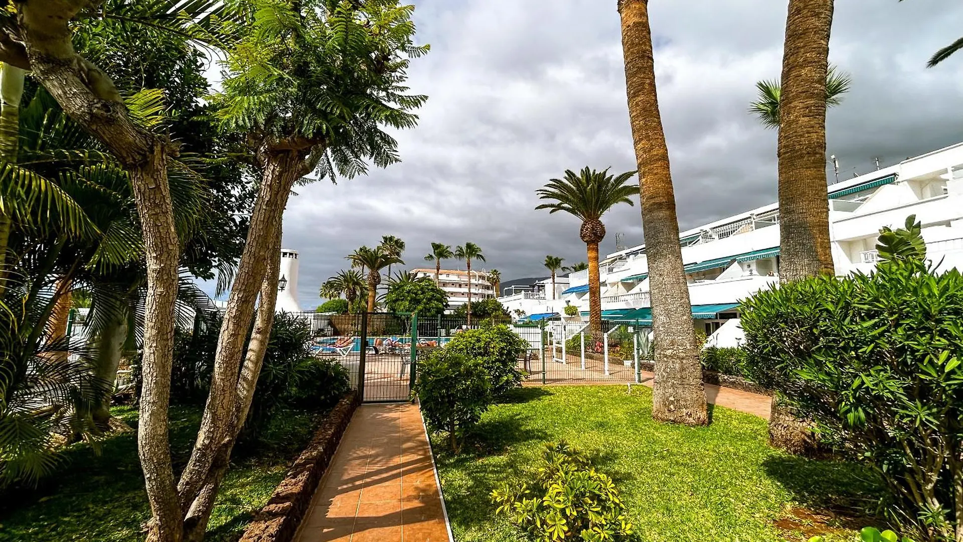 Stunning Bungalow, Pool, Terrace, Beach! Se12 Costa Adeje  Apartment Costa Adeje (Tenerife)